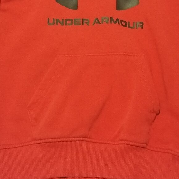 Sudadera con capucha de UNDER ARMOUR en color rojo talla 6t - Picture 7 of 8